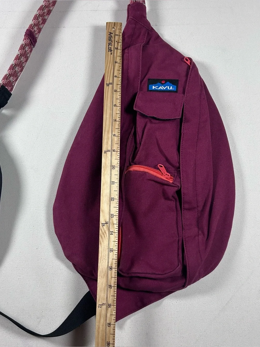 Kavu Rope Sling Crossbody Bag Red Raspberry Pockets Adjustable Festival Gear
